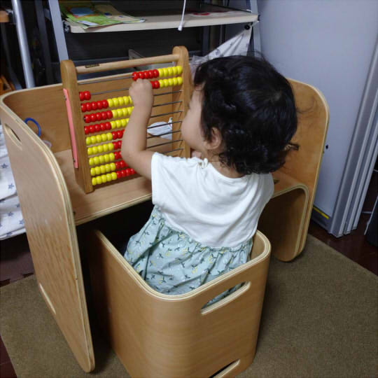 育児グッズ 知育玩具として有名な100玉そろばんを購入しました おすすめ 家事 育児に悩むオトン 時々オカン ブログ